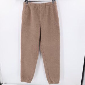 NWOT Undefeated Pants Men medium Beige Sherpa Fleece Sweatpants Jogger Warm Cozy